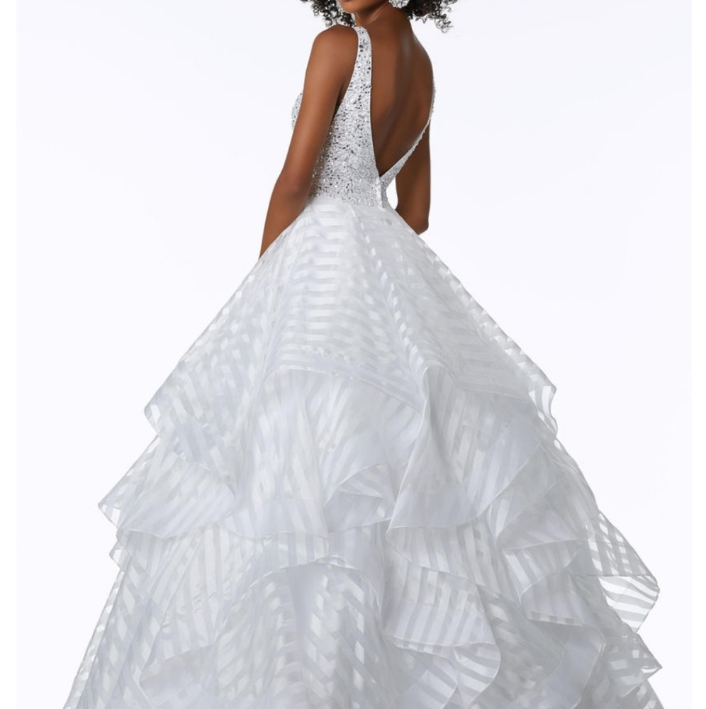 Morilee prom/bridal Gown - Picture 7 of 13